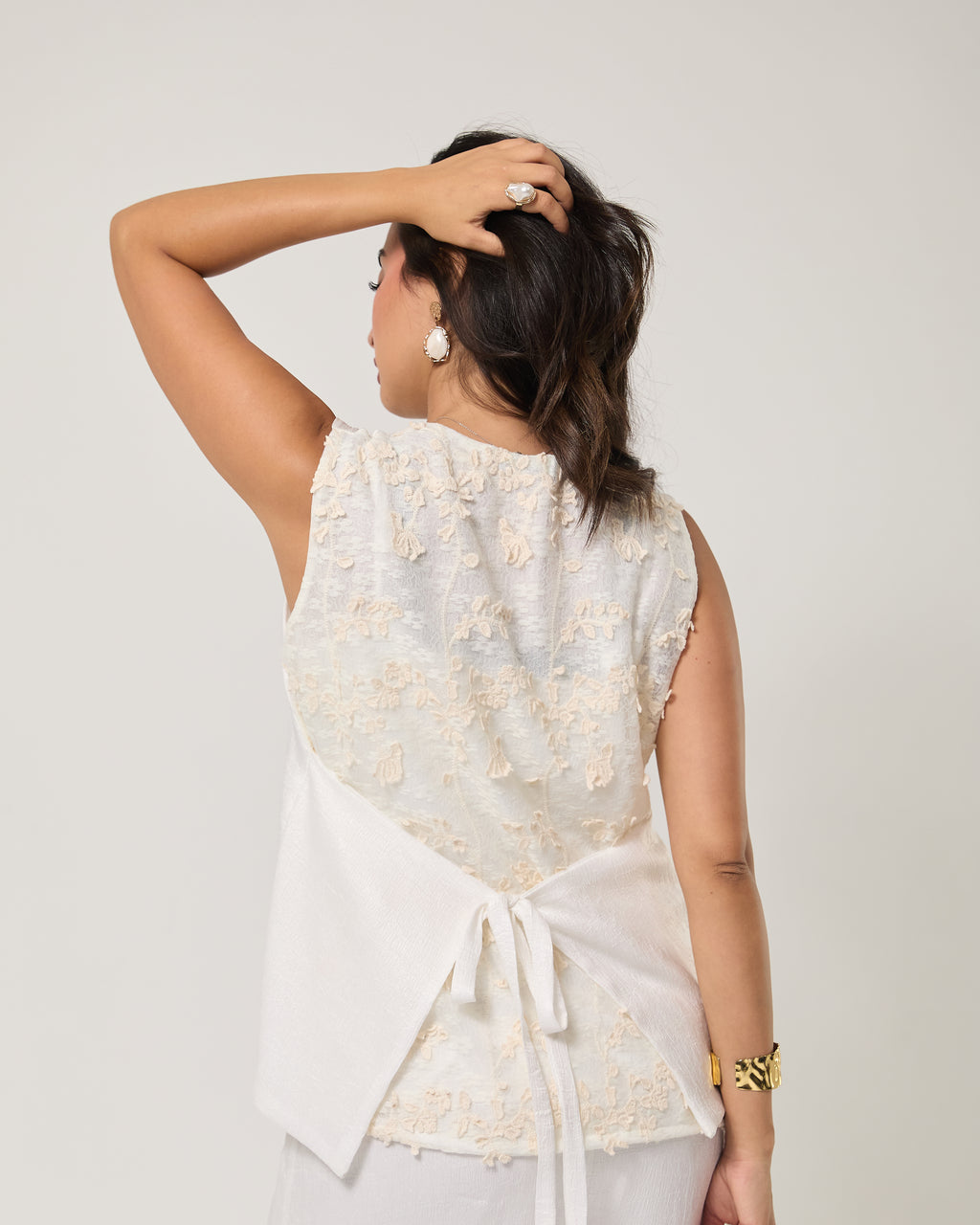 Ivory Lace Back Vest Set