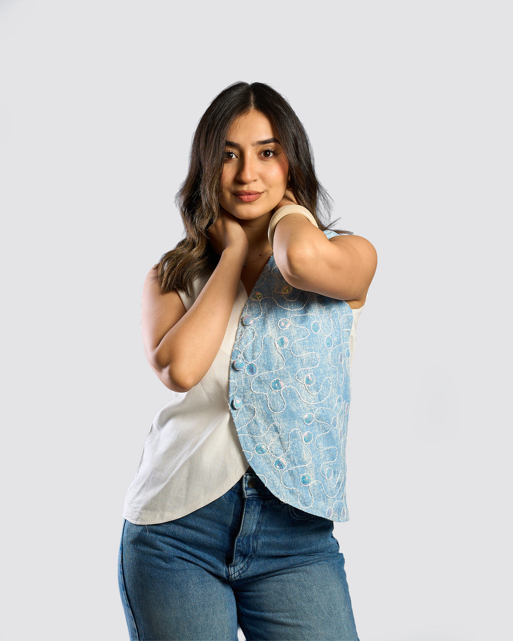 Auréa Vest – Sky Bloom
